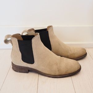 Madewell Tan Suede Chelsea Boots
